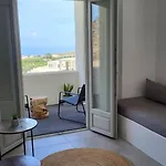 Maeva Santorini Apartahotel 4*