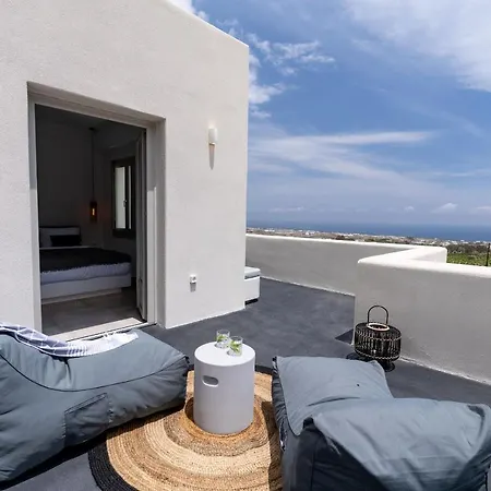 Maeva Santorini 4*