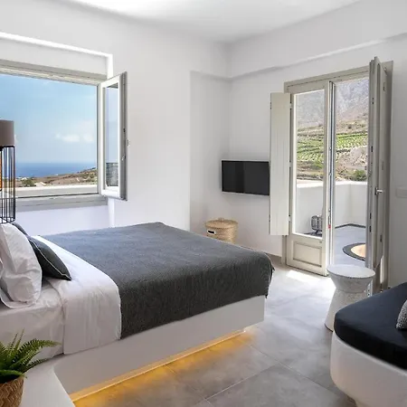 Maeva Santorini Pyrgos Kallistis