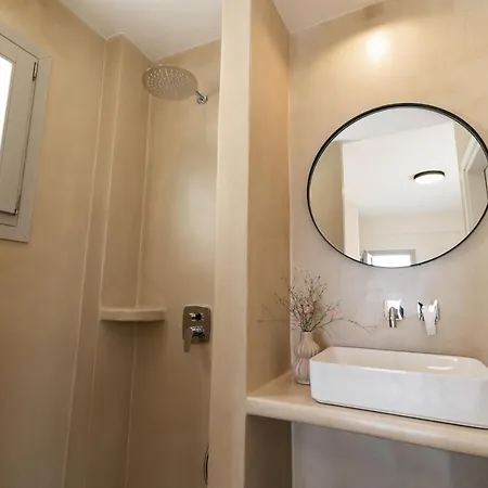 Апарт-отель Maeva Santorini 4*