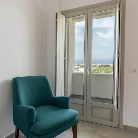 Aparthotel Maeva Santorini Pyrgos Kallistis