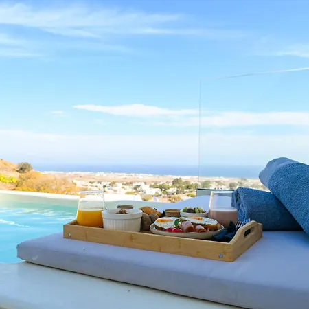 Maeva Santorini *