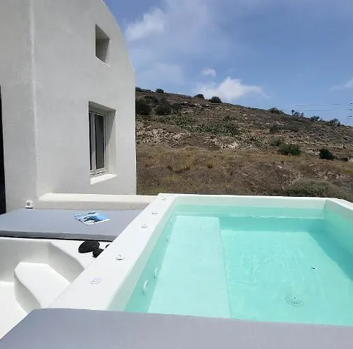 Maeva Santorini 4* Пиргос