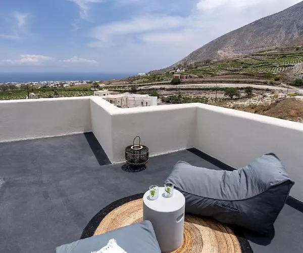 Maeva Santorini Apart-hotel 4*